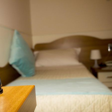 Hotel Ristorante Sbranetta Rozzano Dış mekan fotoğraf